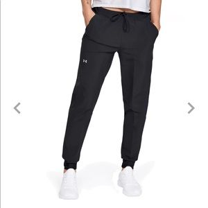 Under Armour Women's Sport Woven Pants NEW WITH TAGS